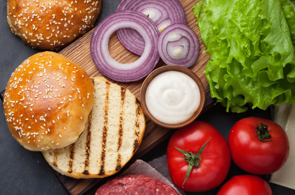 Ingredientes que marcan la diferencia en una Hamburguesa Gourmet